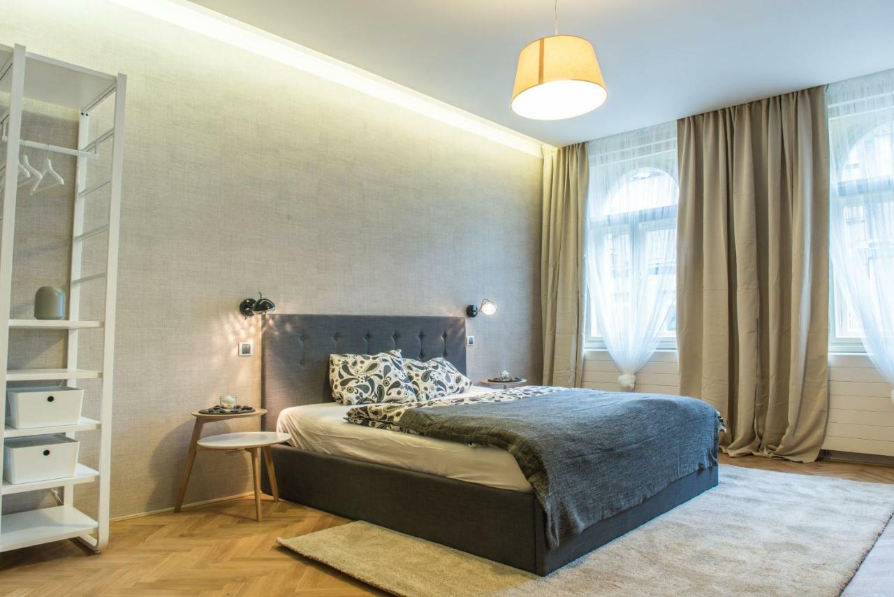 Exclusive 3 Bedroom Top-Notch Flat, Great Location Praha Bagian luar foto